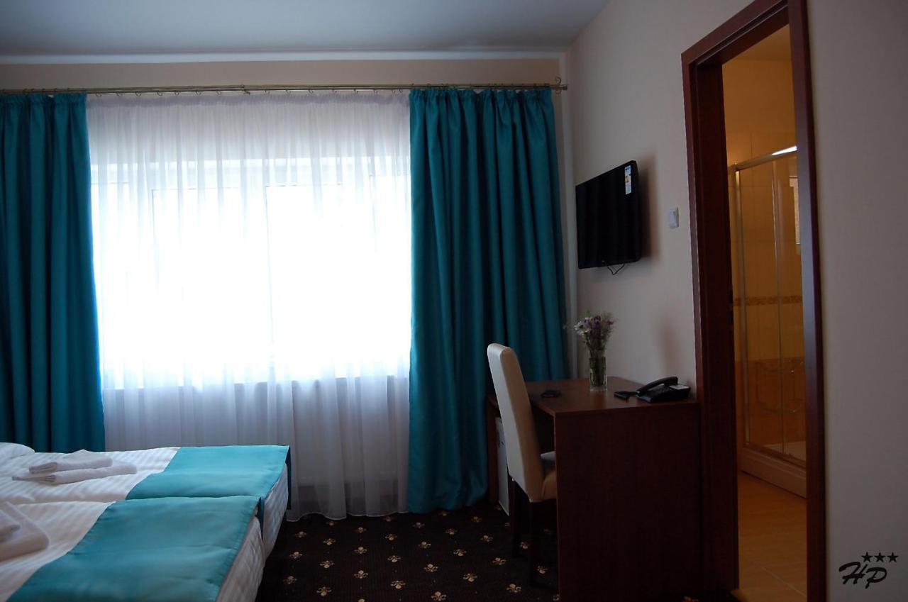 חונדוארה Hostel Paltinis מראה חיצוני תמונה