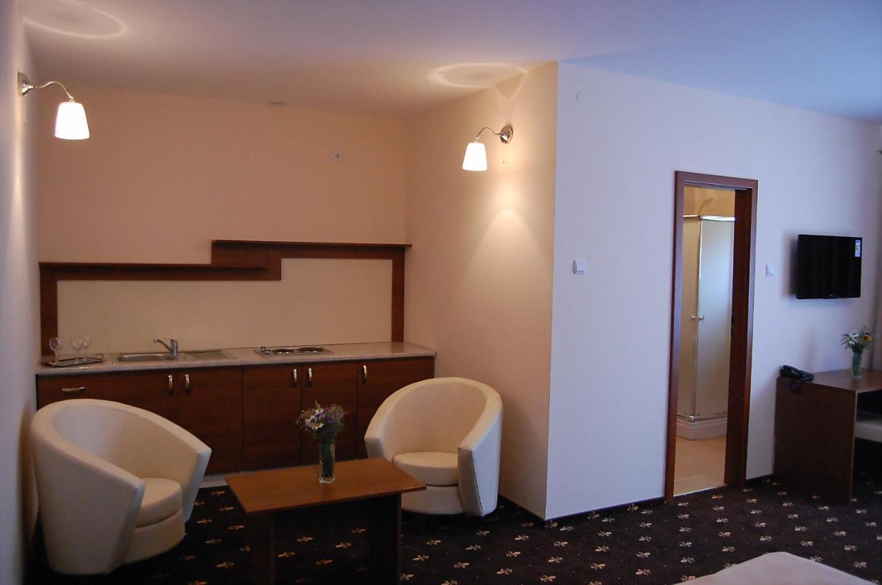חונדוארה Hostel Paltinis מראה חיצוני תמונה