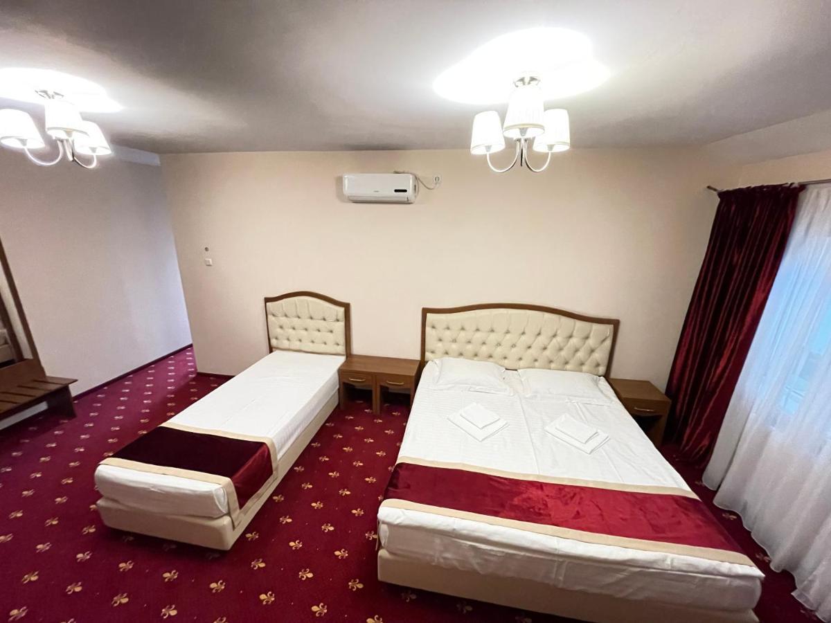 חונדוארה Hostel Paltinis מראה חיצוני תמונה